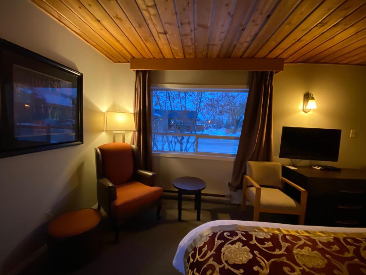 Rondo Motel Голден Экстерьер фото