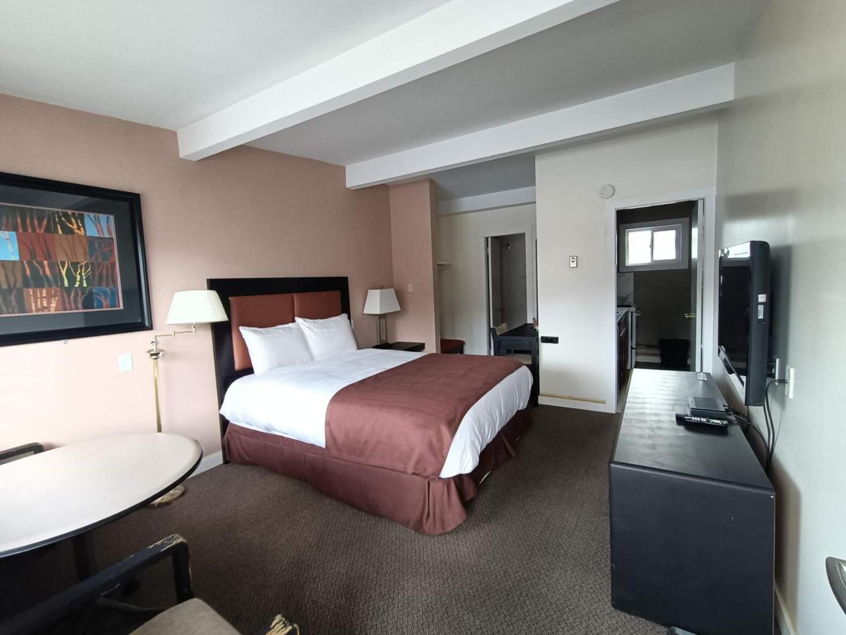 Rondo Motel Голден Экстерьер фото