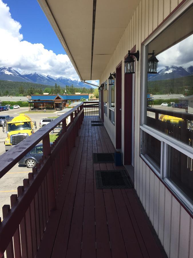 Rondo Motel Голден Экстерьер фото